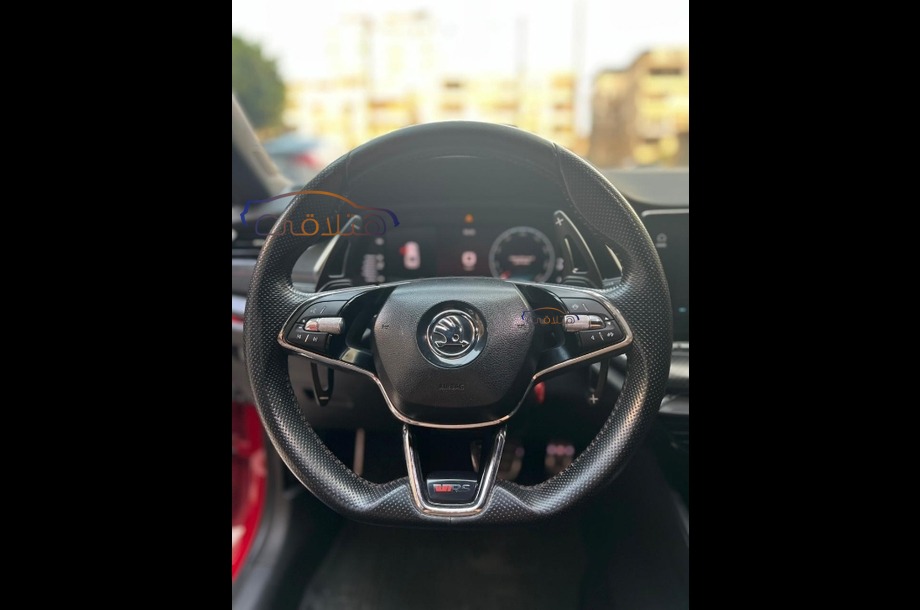 Octavia RS Skoda احمر