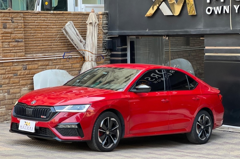 Octavia RS Skoda احمر