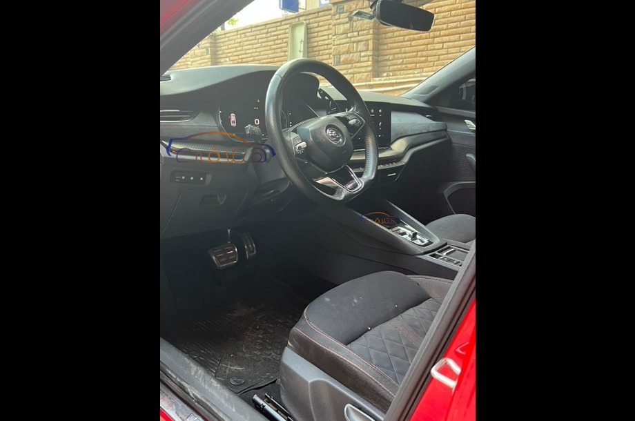 Octavia RS Skoda احمر