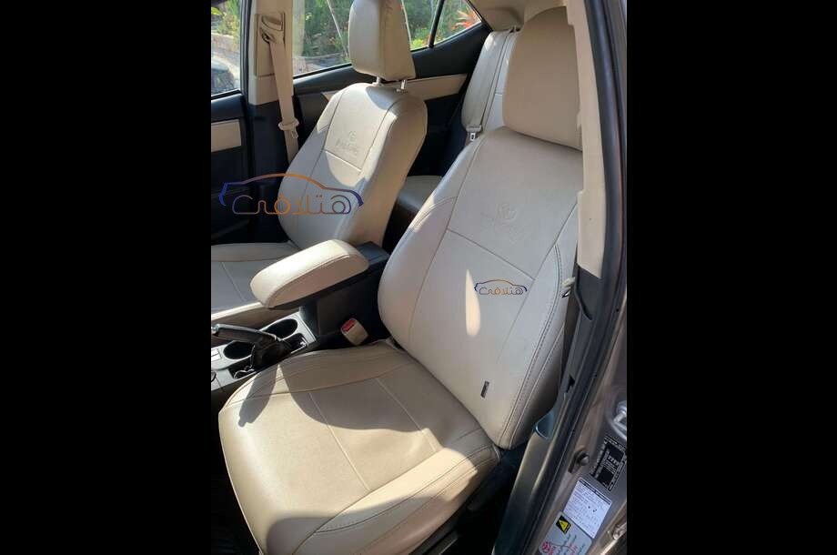 Corolla Toyota بيج