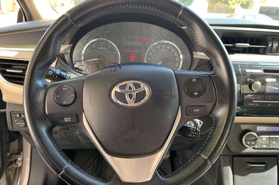 Corolla Toyota بيج