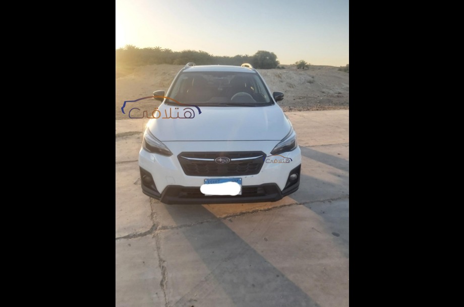 XV Subaru أبيض