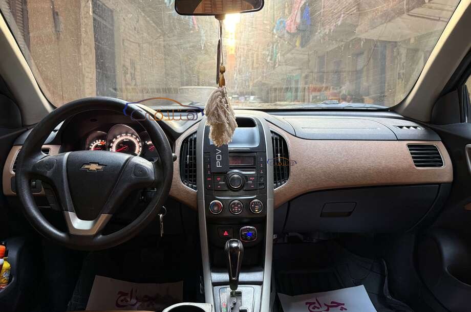 Optra Chevrolet أسود