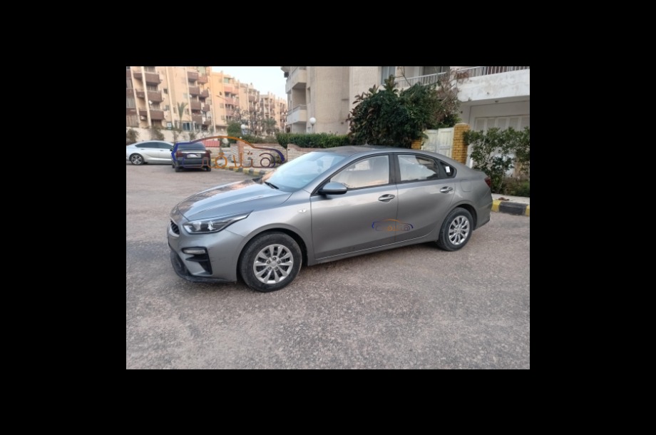 Grand Cerato Kia رمادي