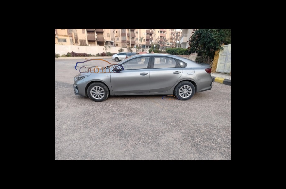 Grand Cerato Kia رمادي