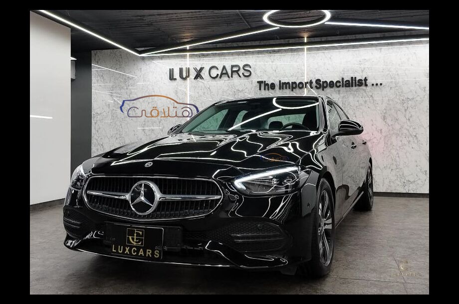 C 180 Mercedes Black