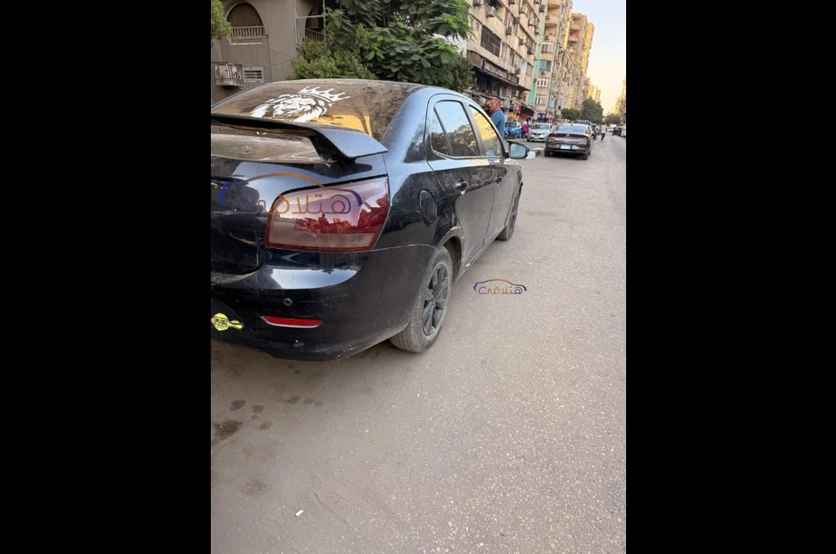 Optra Chevrolet أزرق