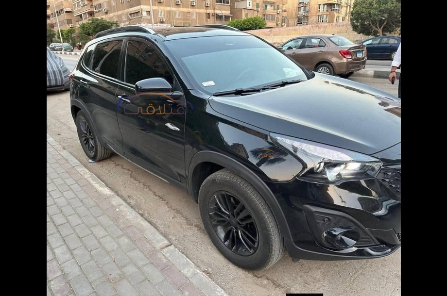 Tiggo 7 Chery أسود