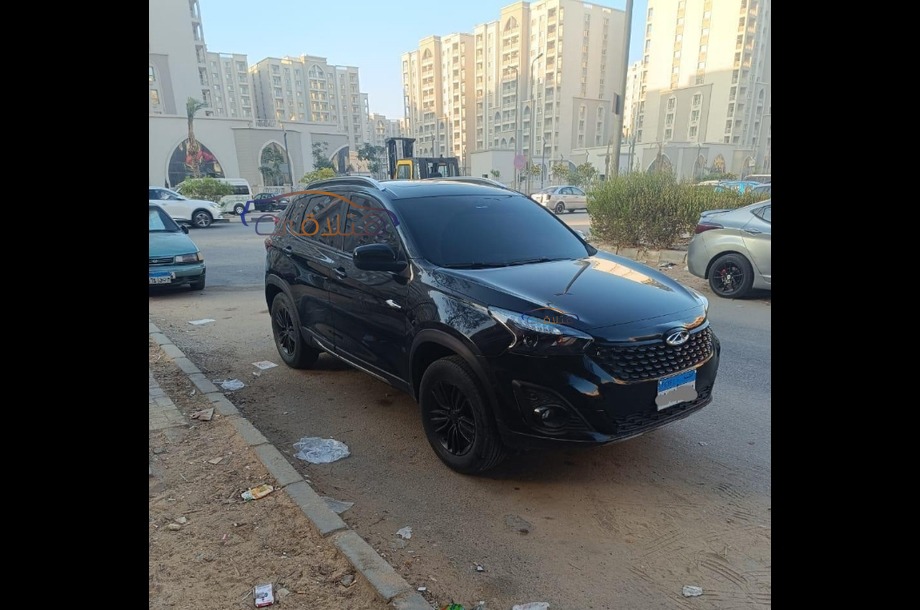 Tiggo 7 Chery أسود