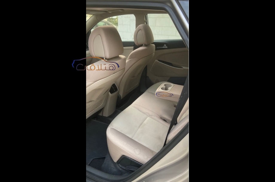 Tucson Hyundai Dark grey