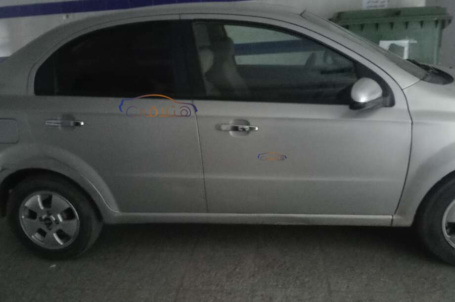 Aveo Chevrolet Silver
