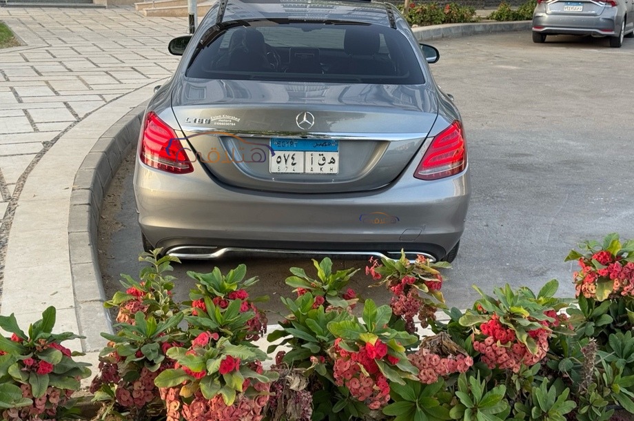 C 180 Mercedes Gray
