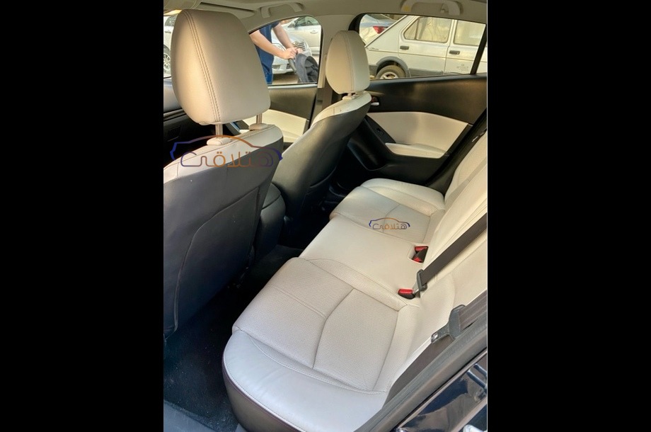 Mazda 3 Mazda الأزرق الداكن