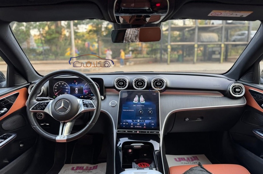 C 180 Mercedes Black