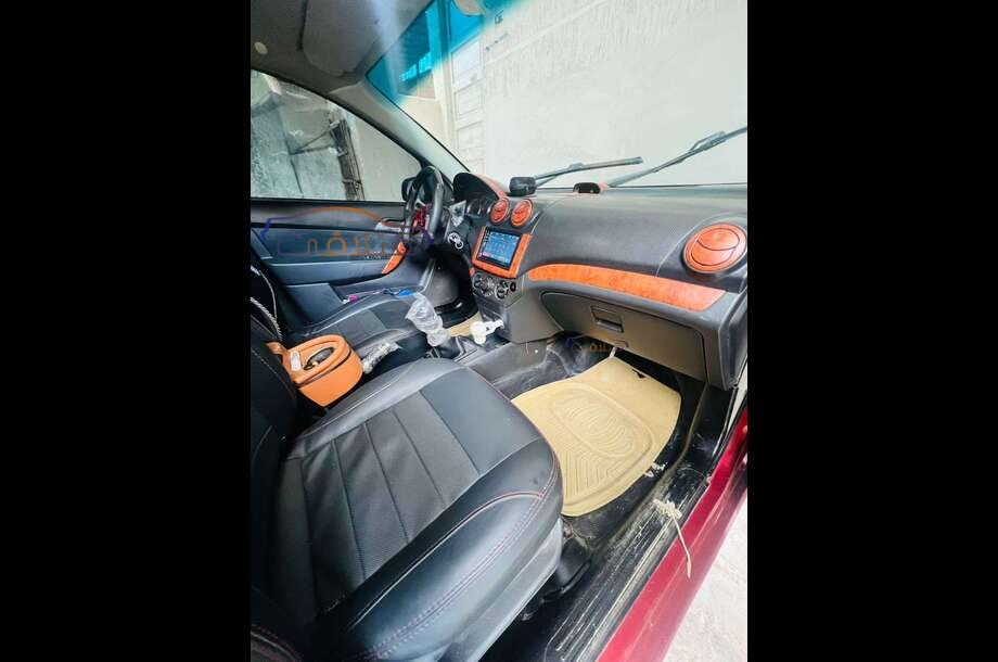 Aveo Chevrolet Red