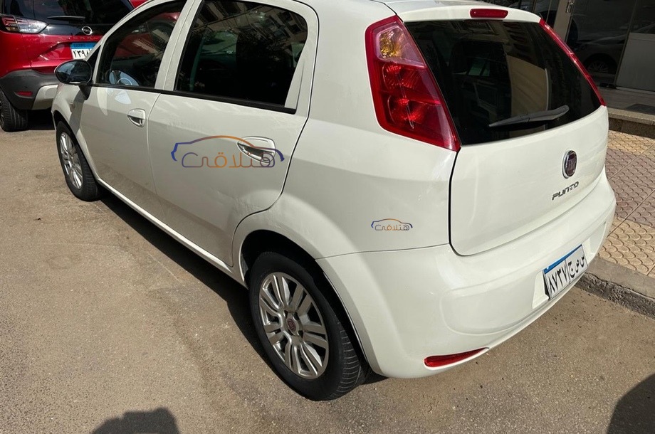 Punto Fiat White