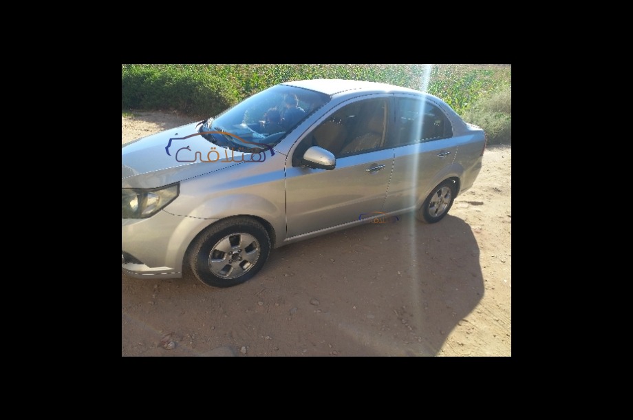 Aveo Chevrolet Silver