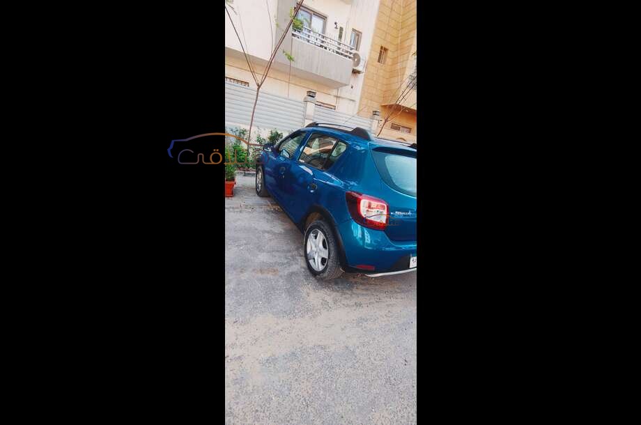 Sandero Step Way Renault أزرق