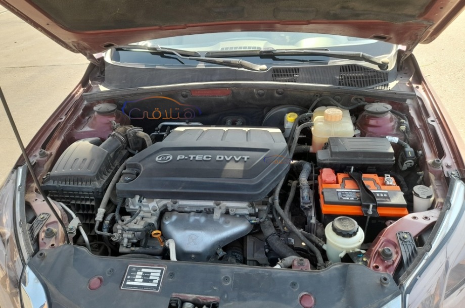 Optra Chevrolet احمر غامق