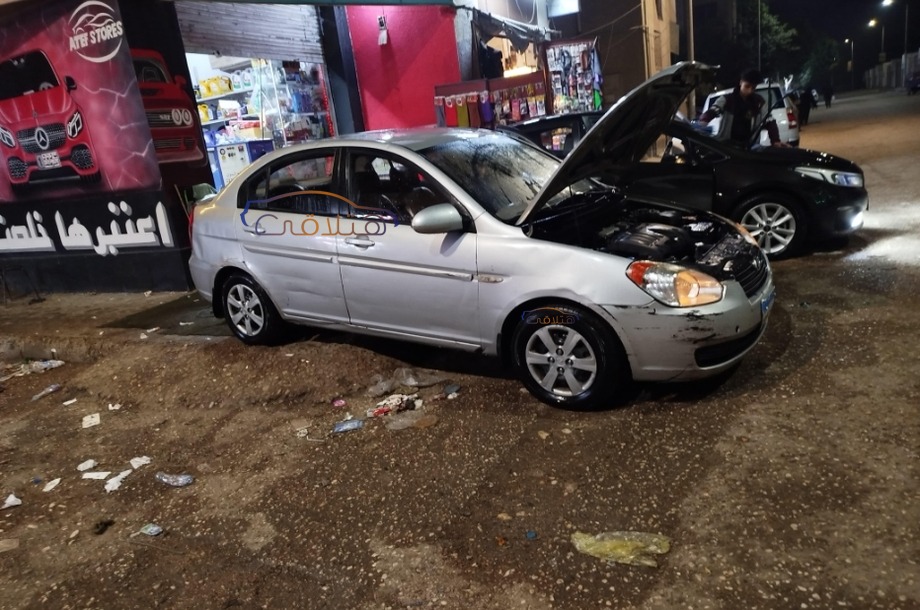 Accent Hyundai Silver