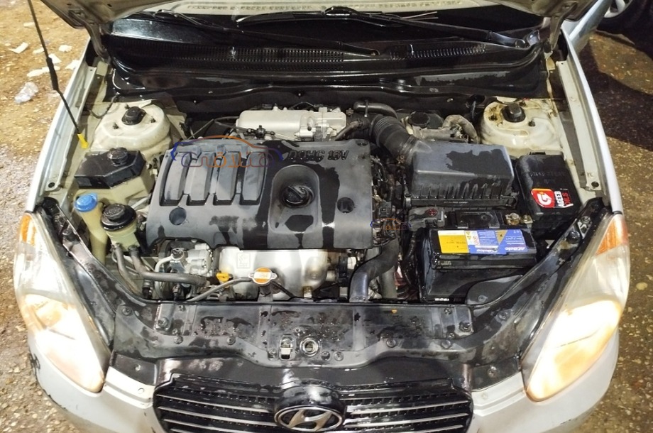 Accent Hyundai Silver