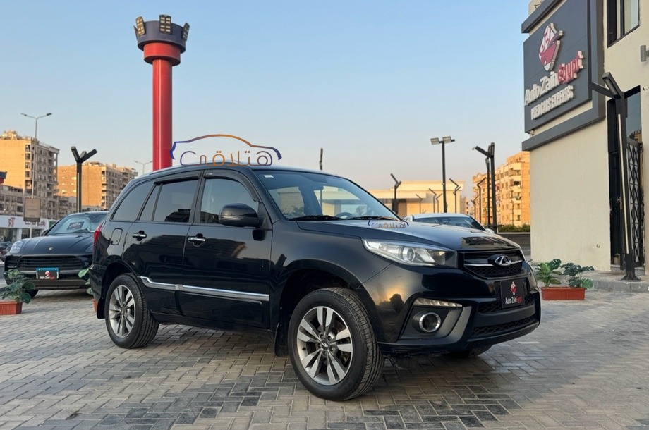 Tiggo 3 Chery أسود