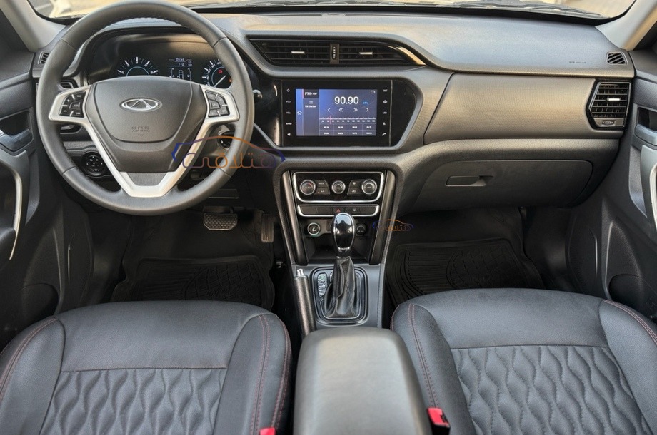 Tiggo 3 Chery أسود