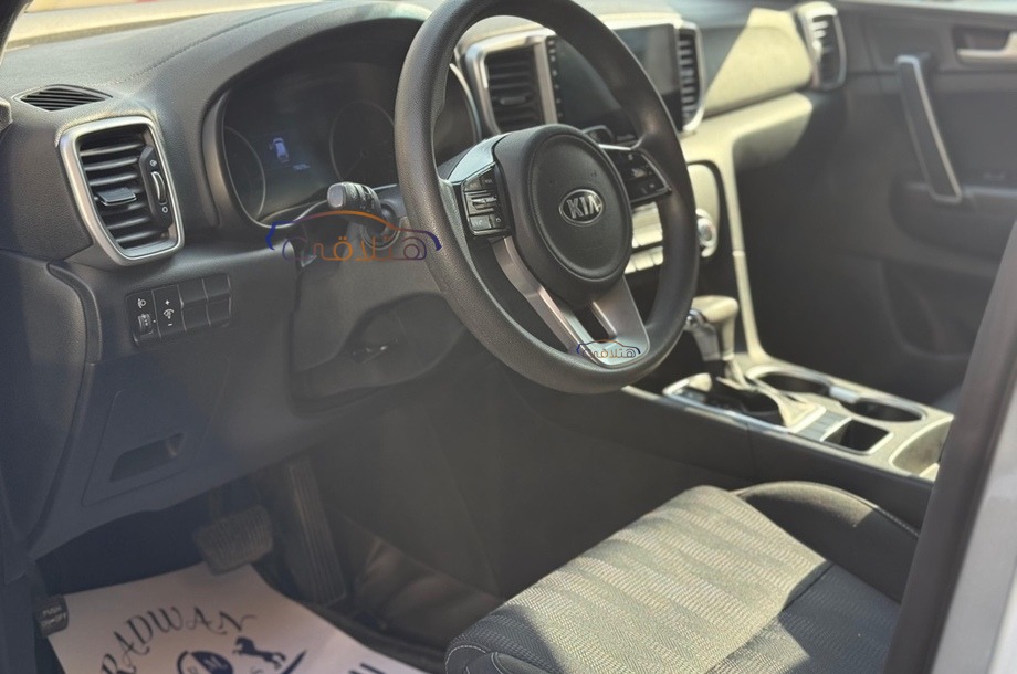 Sportage Kia فضي