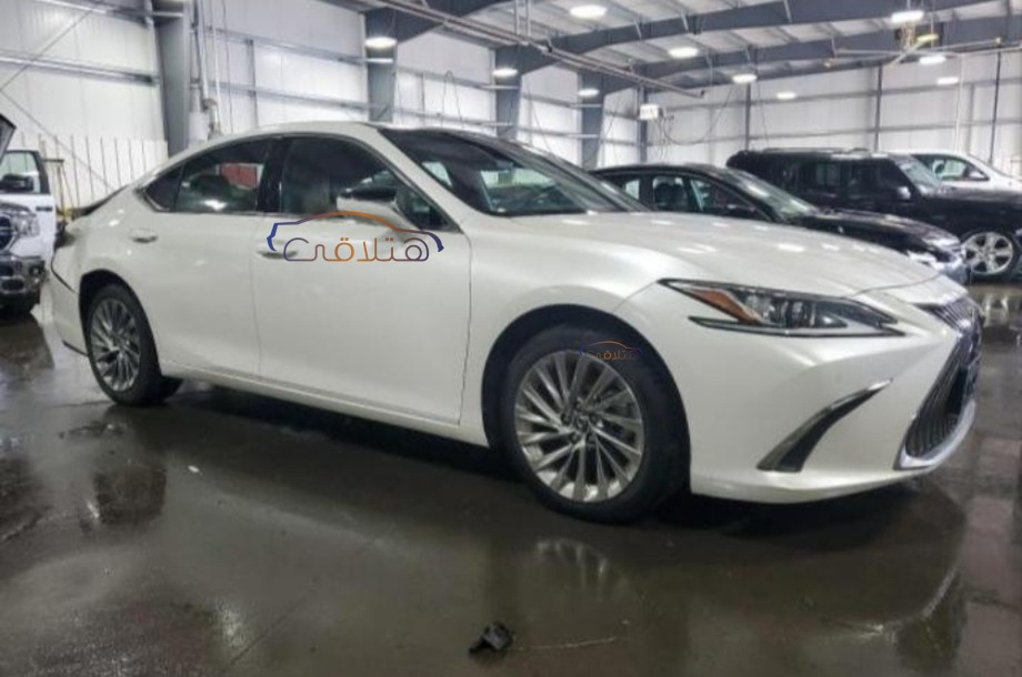 ES 350 Lexus أبيض