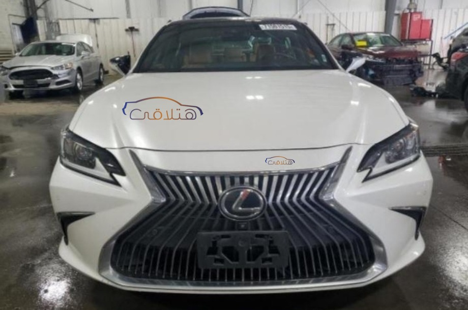 ES 350 Lexus أبيض