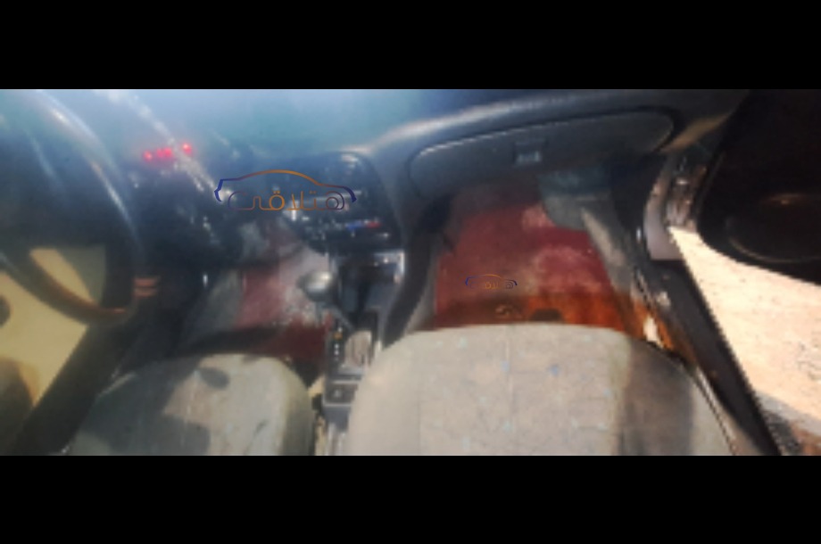 Accent Hyundai فضي