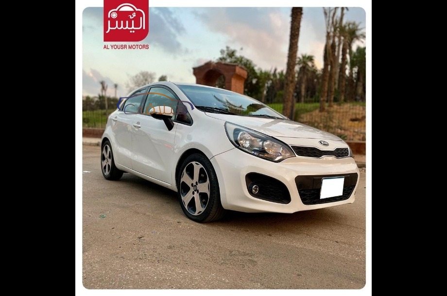 Rio Kia أبيض