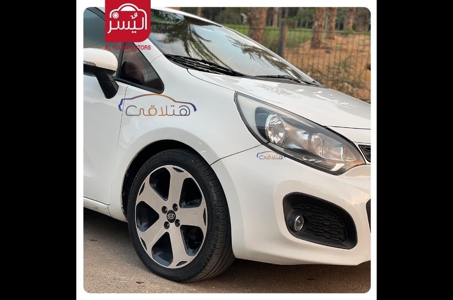 Rio Kia أبيض
