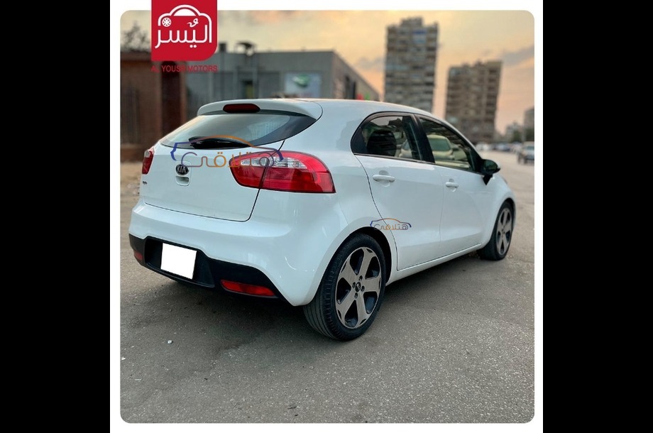 Rio Kia أبيض