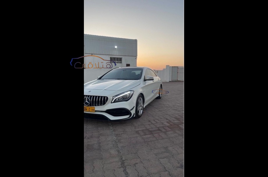 250 Mercedes أبيض