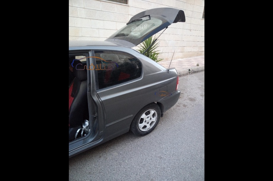 Accent Hyundai Gray