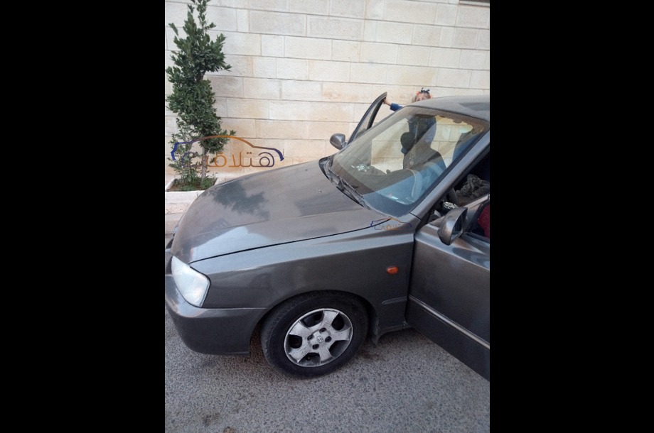 Accent Hyundai Gray