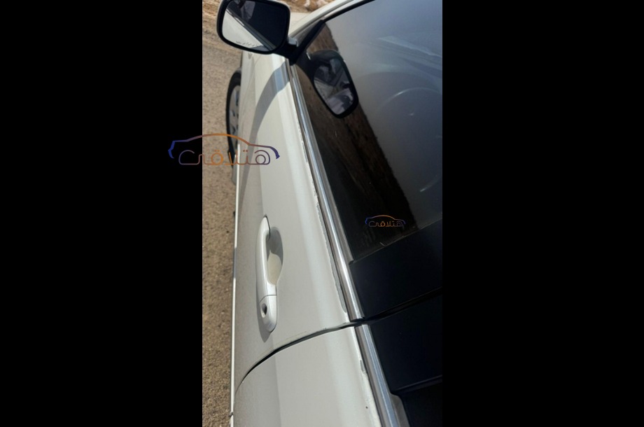 Camry Toyota أبيض