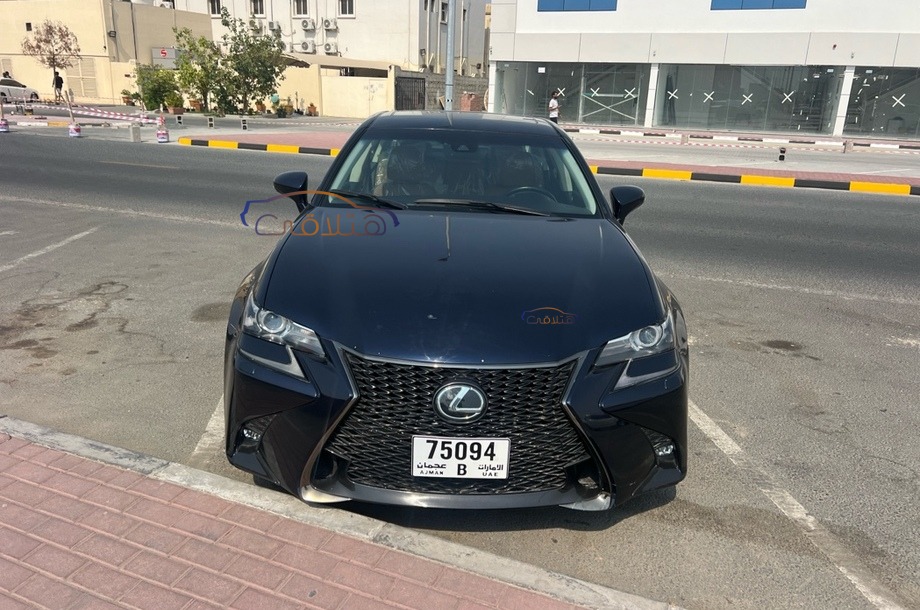 Gs Lexus أزرق
