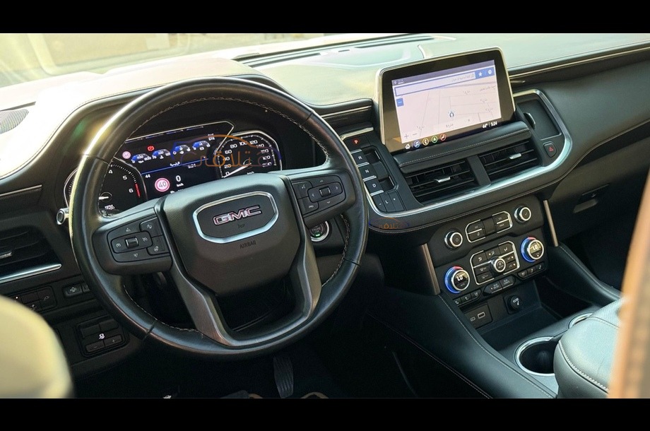 Yukon Gmc رمادي