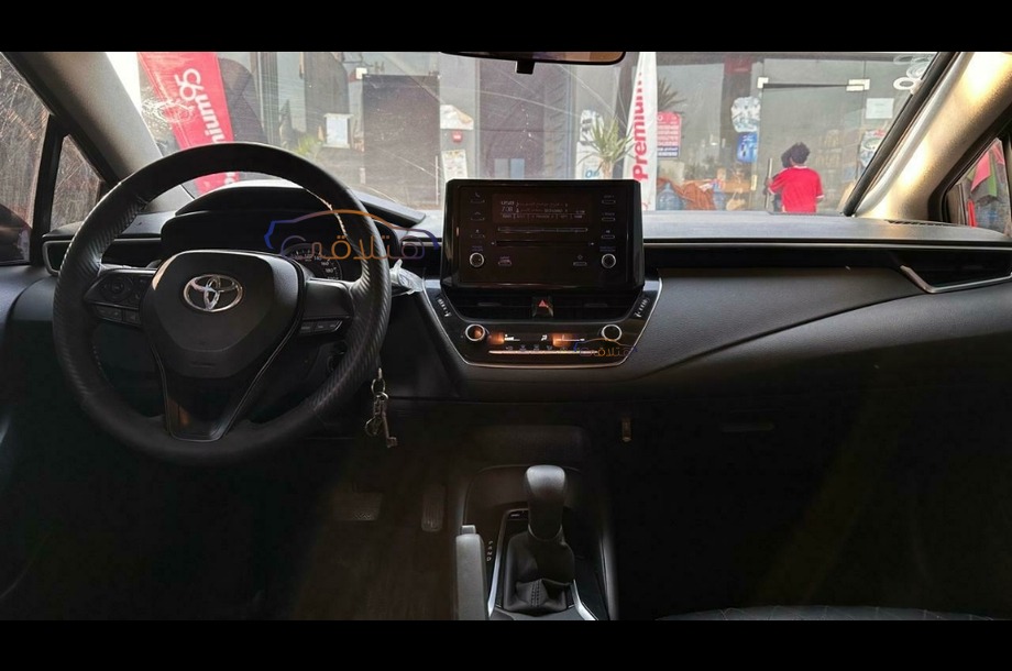Corolla Toyota اخضر غامق