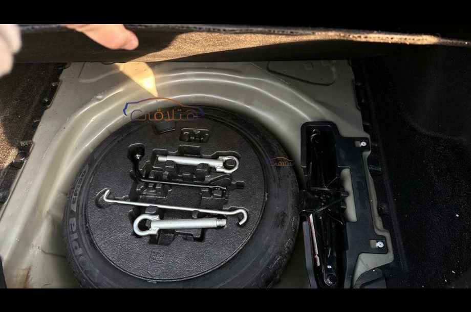 Corolla Toyota اخضر غامق