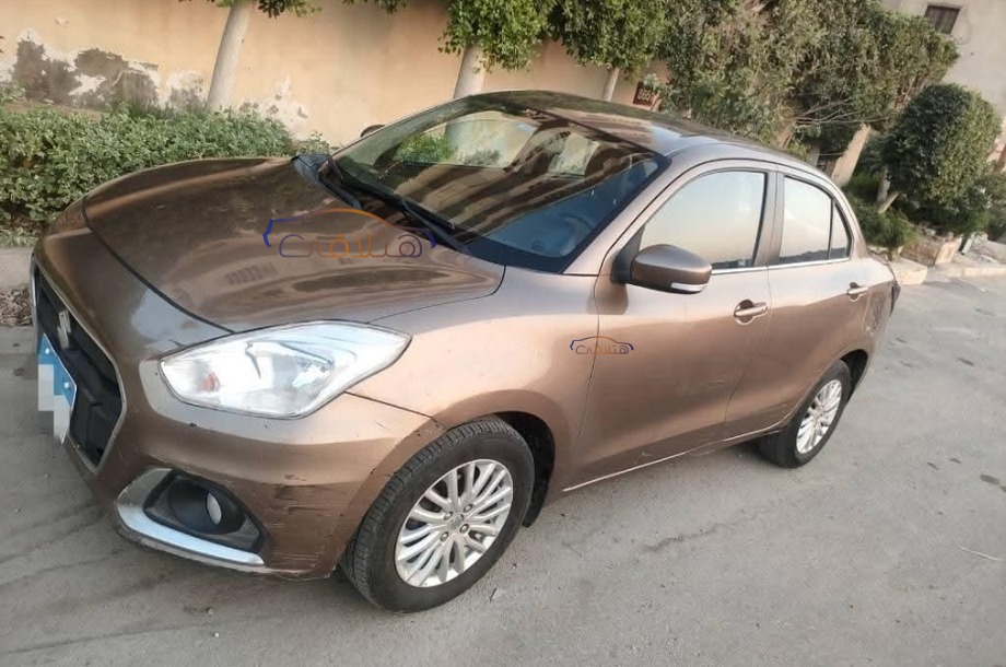 Dzire Suzuki برونزي