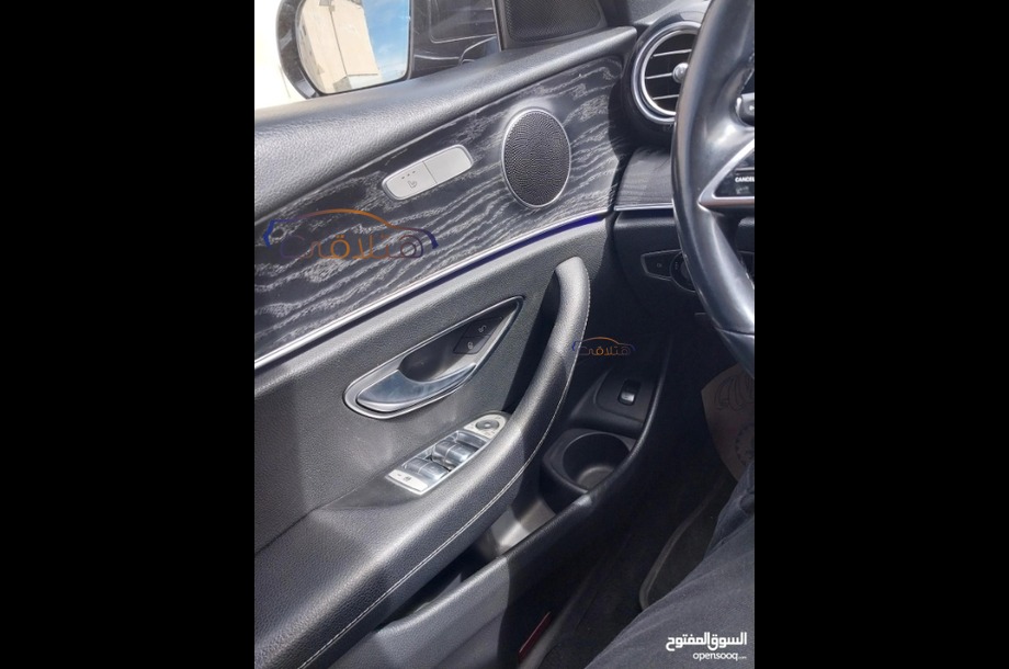 E 200 Mercedes Black