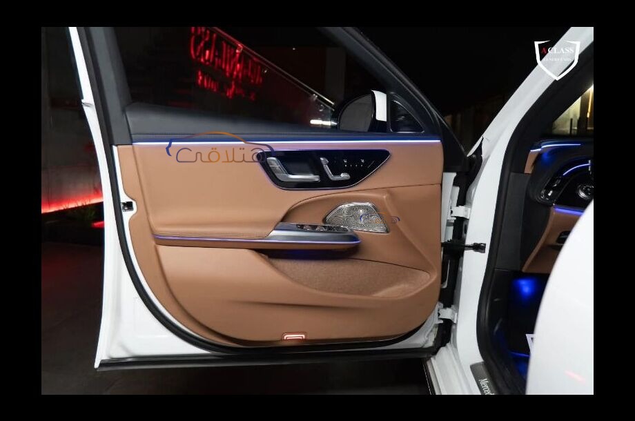 E 200 Mercedes أبيض