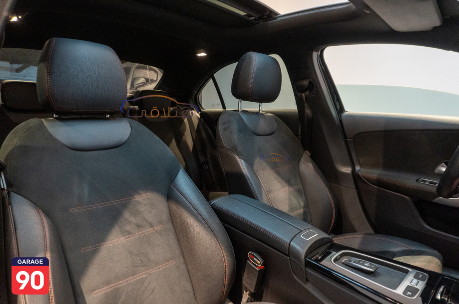 A 200 Mercedes أسود