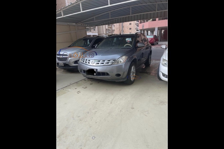 Murano Nissan فضي