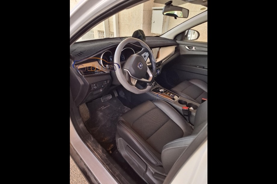 Eado plus Changan White