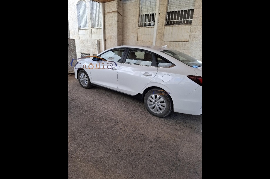 Eado plus Changan White