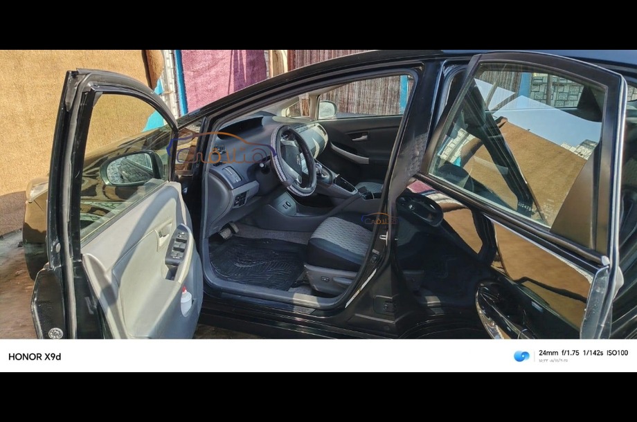 Prius Toyota Black